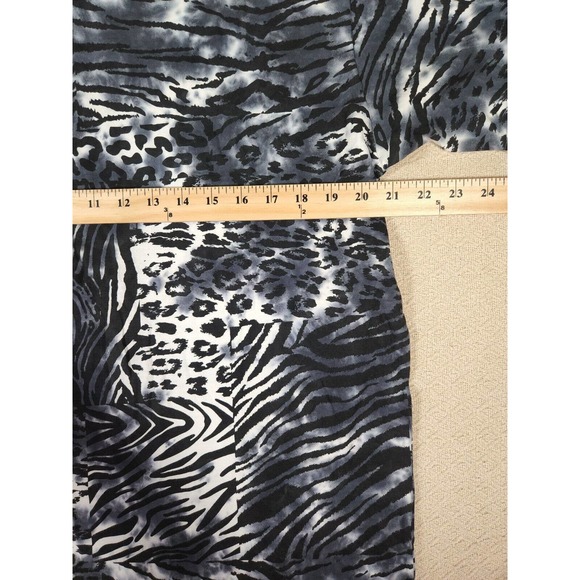 Akademiks Shirt Mens Small S Zebra Leopard Regular Fit Cotton Short Sleeve NWT 2 - Picture 10 of 10